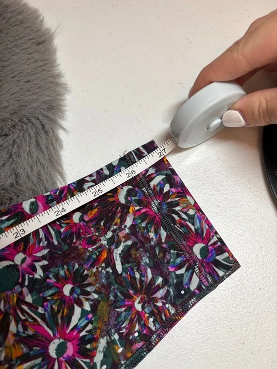 lululemon athletica Floral Print Leggings Size 12 - Picture 5 of 6